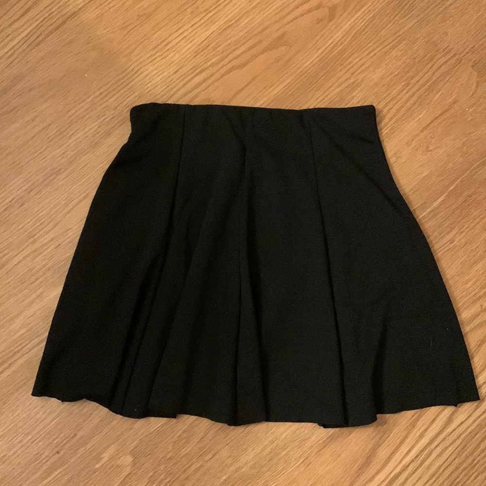 Brandy Melville black mini skater skirt